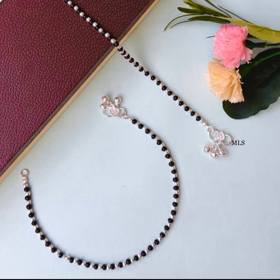 Nazariya Anklets