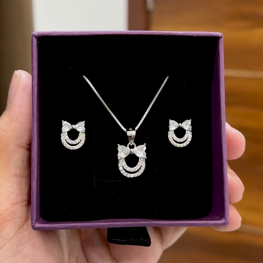 Bow Pendant Set