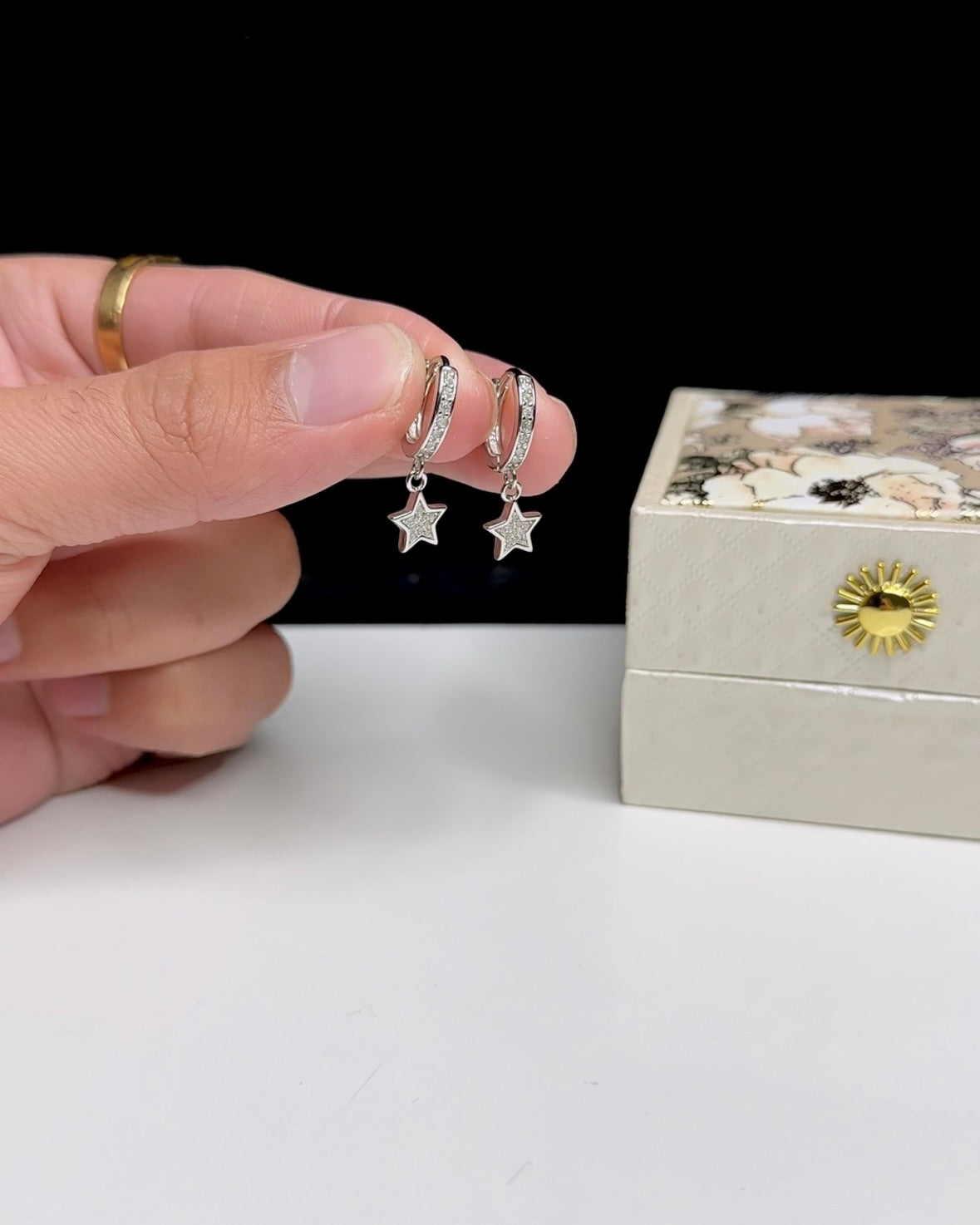 Star Hanging Bali Earrings