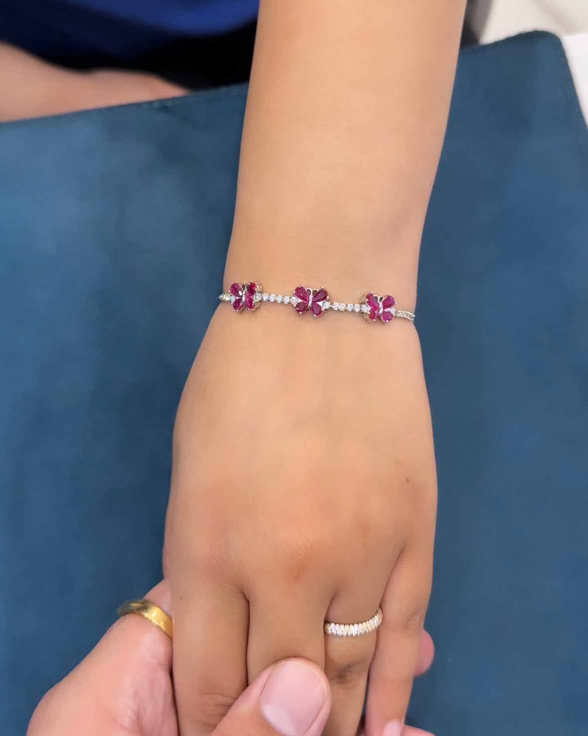 Girlish Solitaire Bracelet