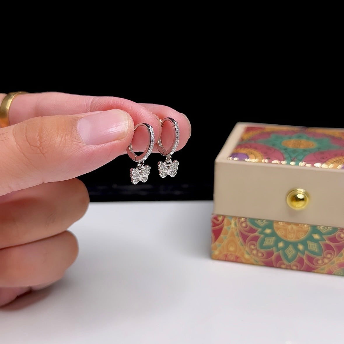 Minimal Butterfly Hanging Bali Earrings