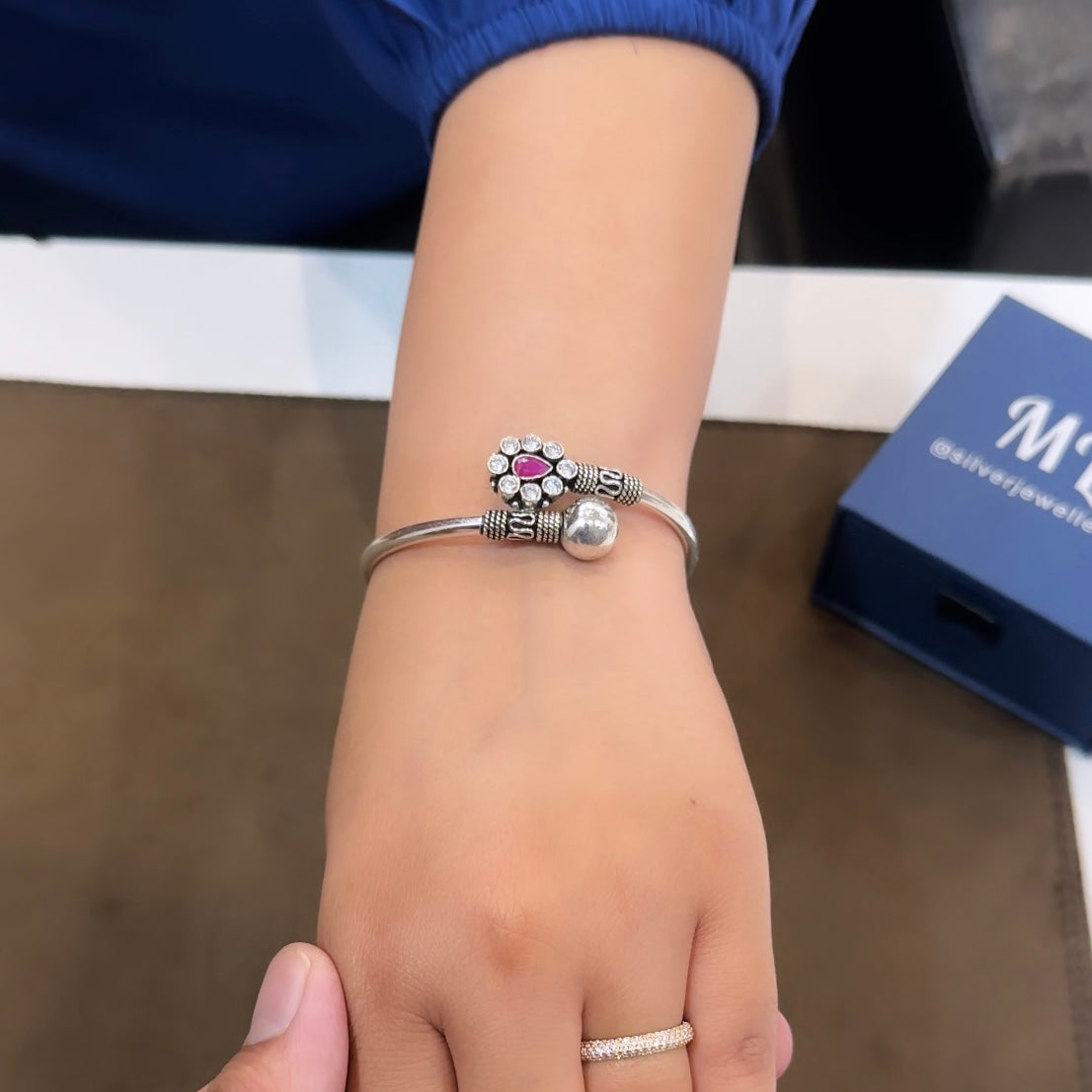Silver Antique Bangle