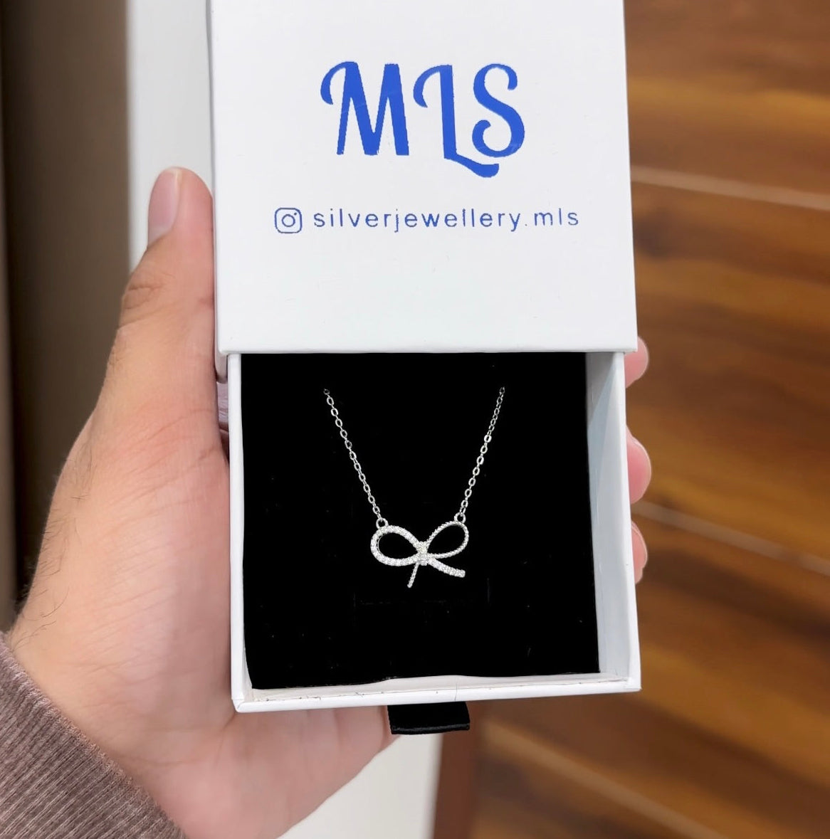 Bowtie Chain