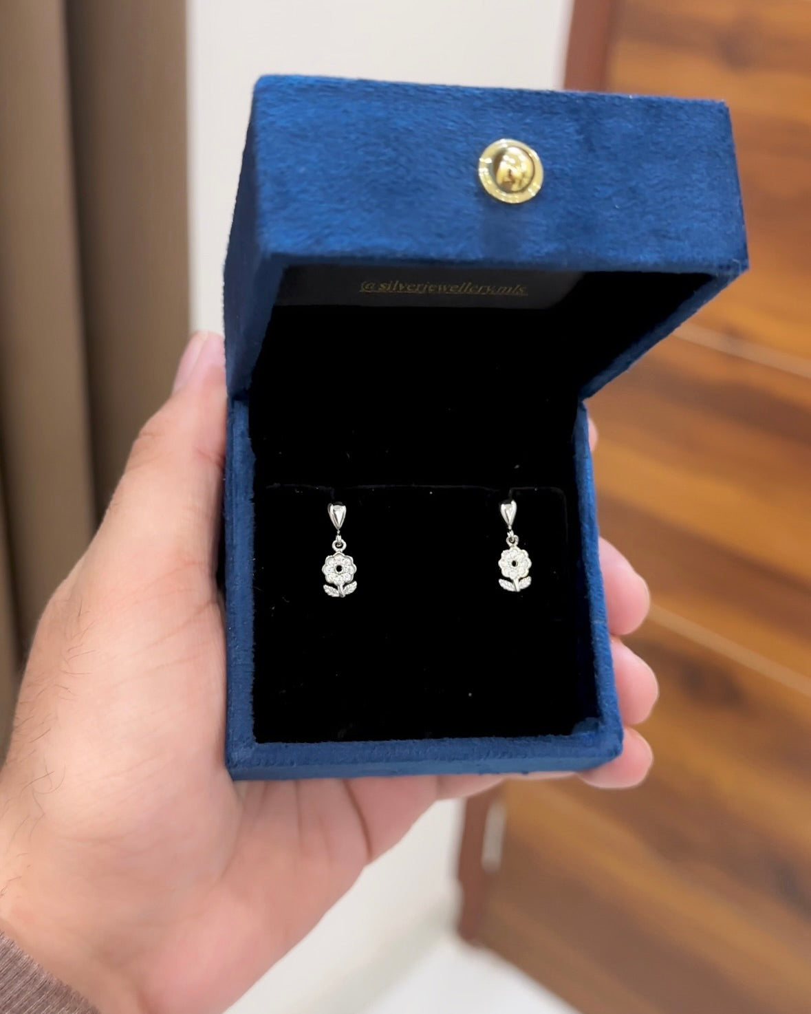 Floral Dangler Earring