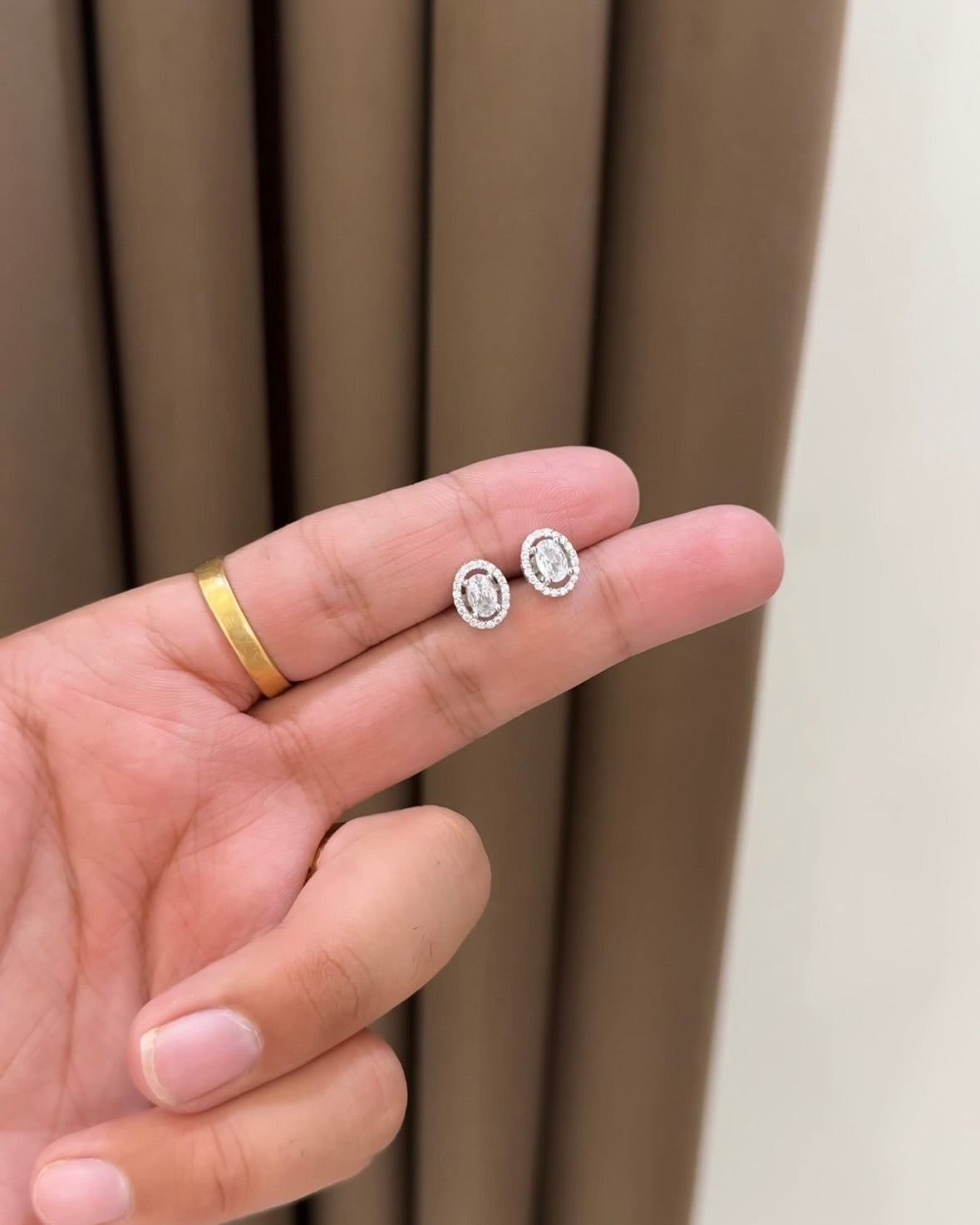 Oval Solitaire Earring Studs