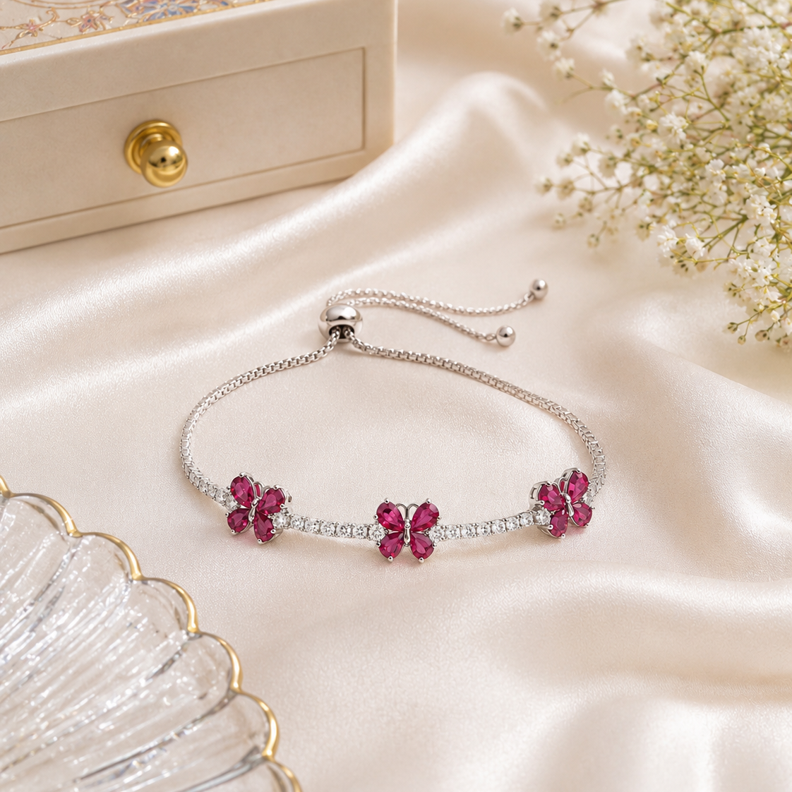 Girlish Solitaire Bracelet