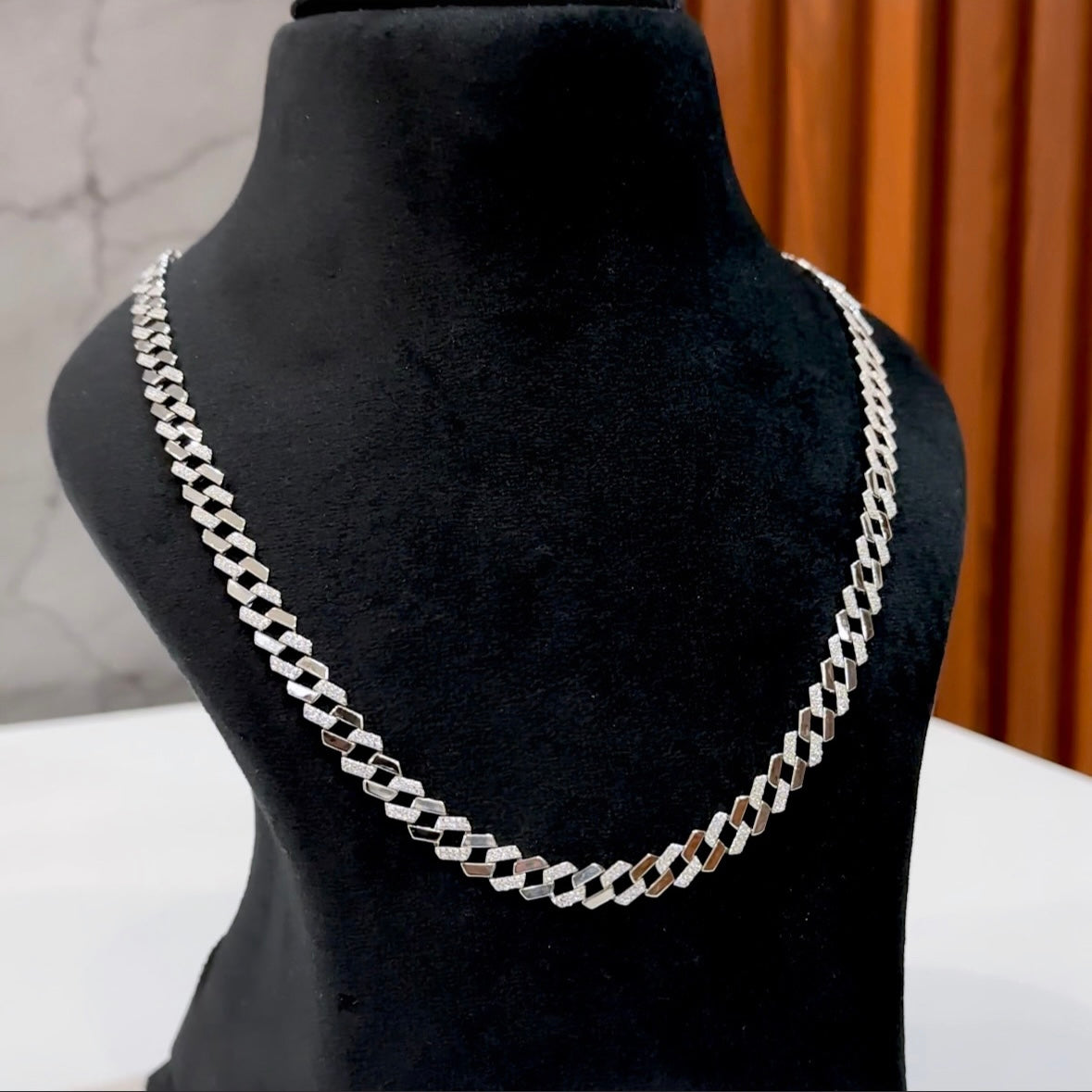 Men’s Chains