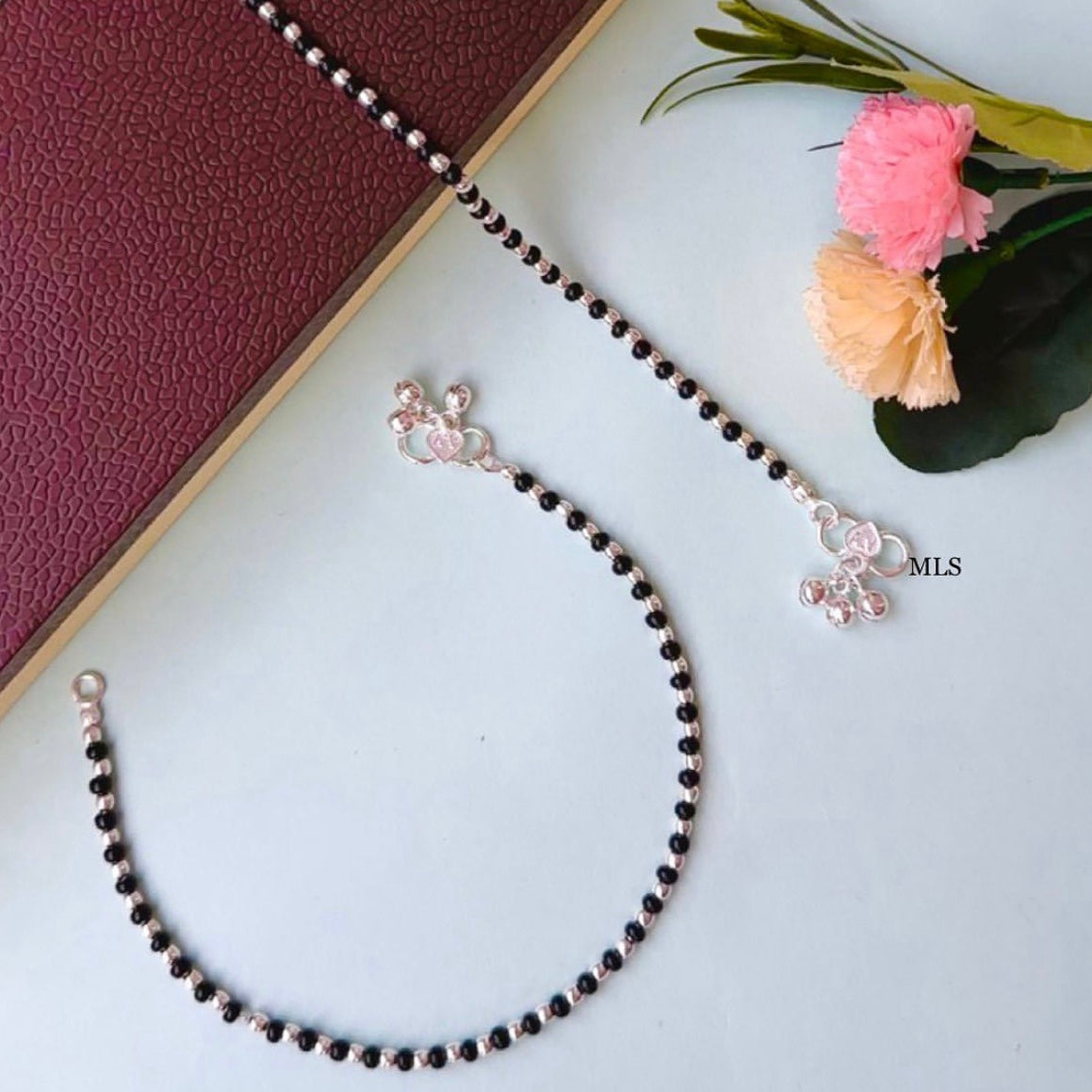 Nazariya Anklets