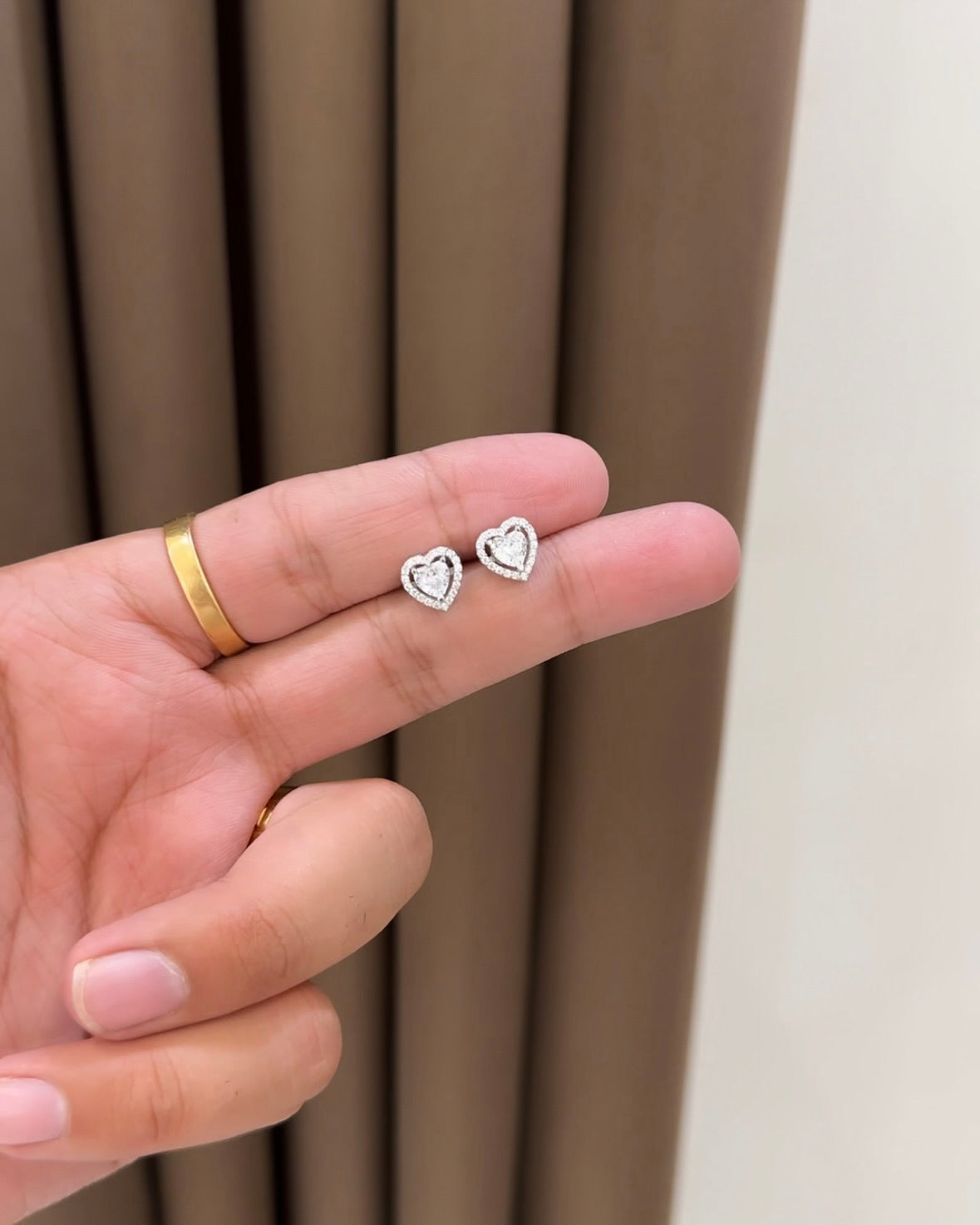 Heart Solitaire Earring Studs