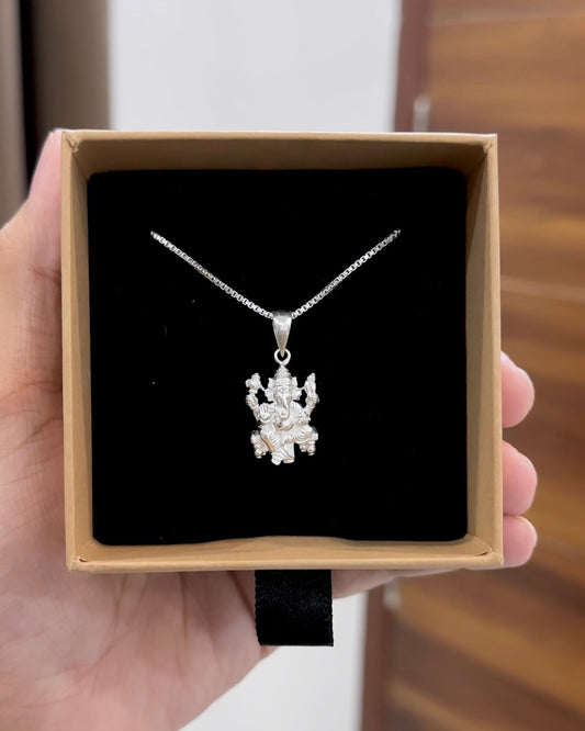 Ganpati Bappa Chain Pendant