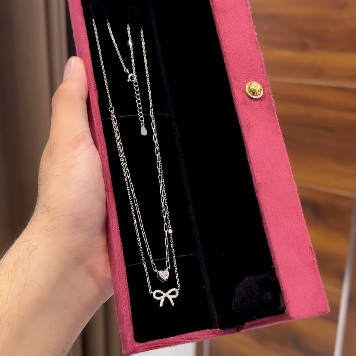 Bowtie Double Layer Chain
