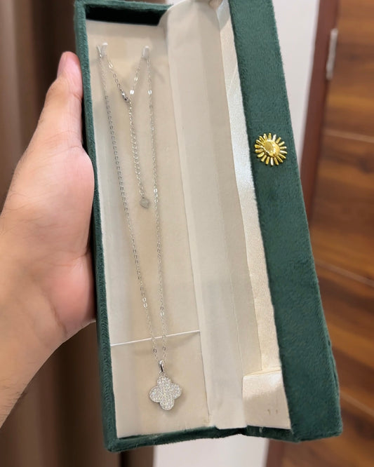 Vancleef Chain