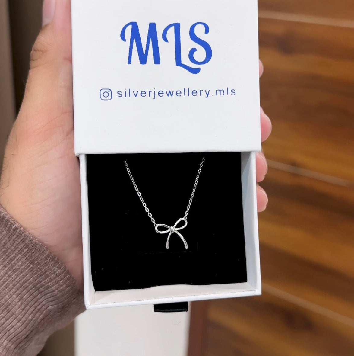 Bowtie Chain