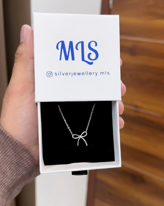 Bowtie Chain