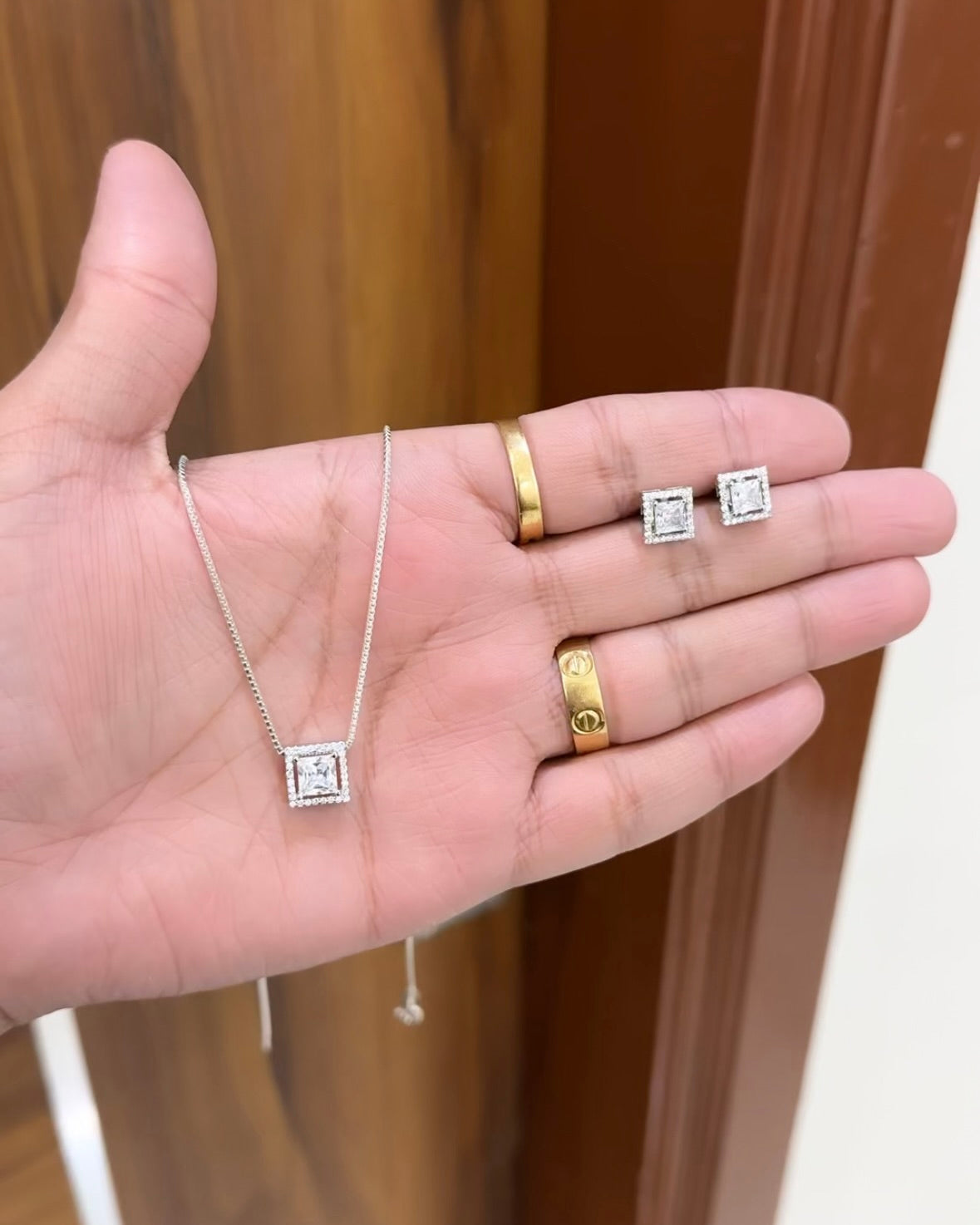 Minimal Square Pendant Set