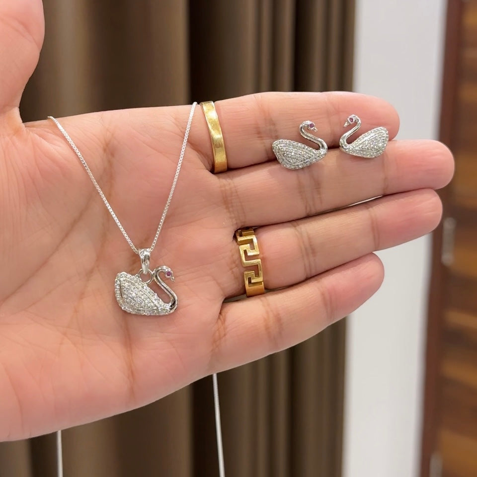 Swan Pendant Set