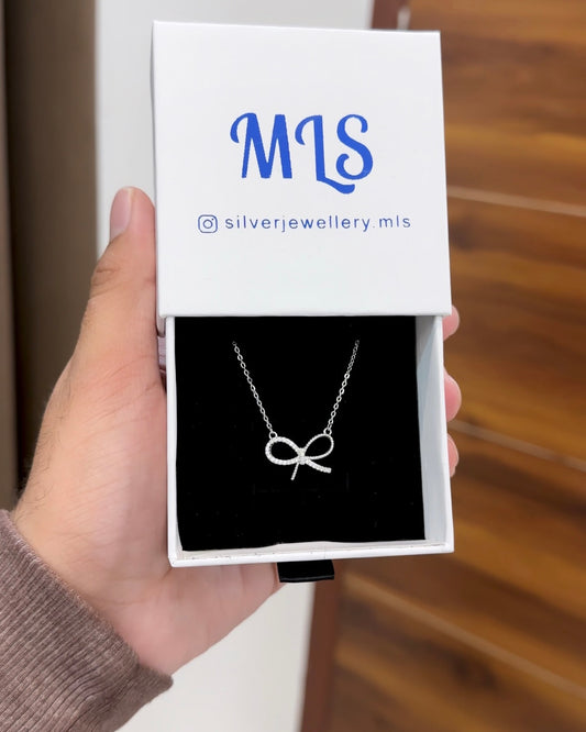 Bowtie Chain