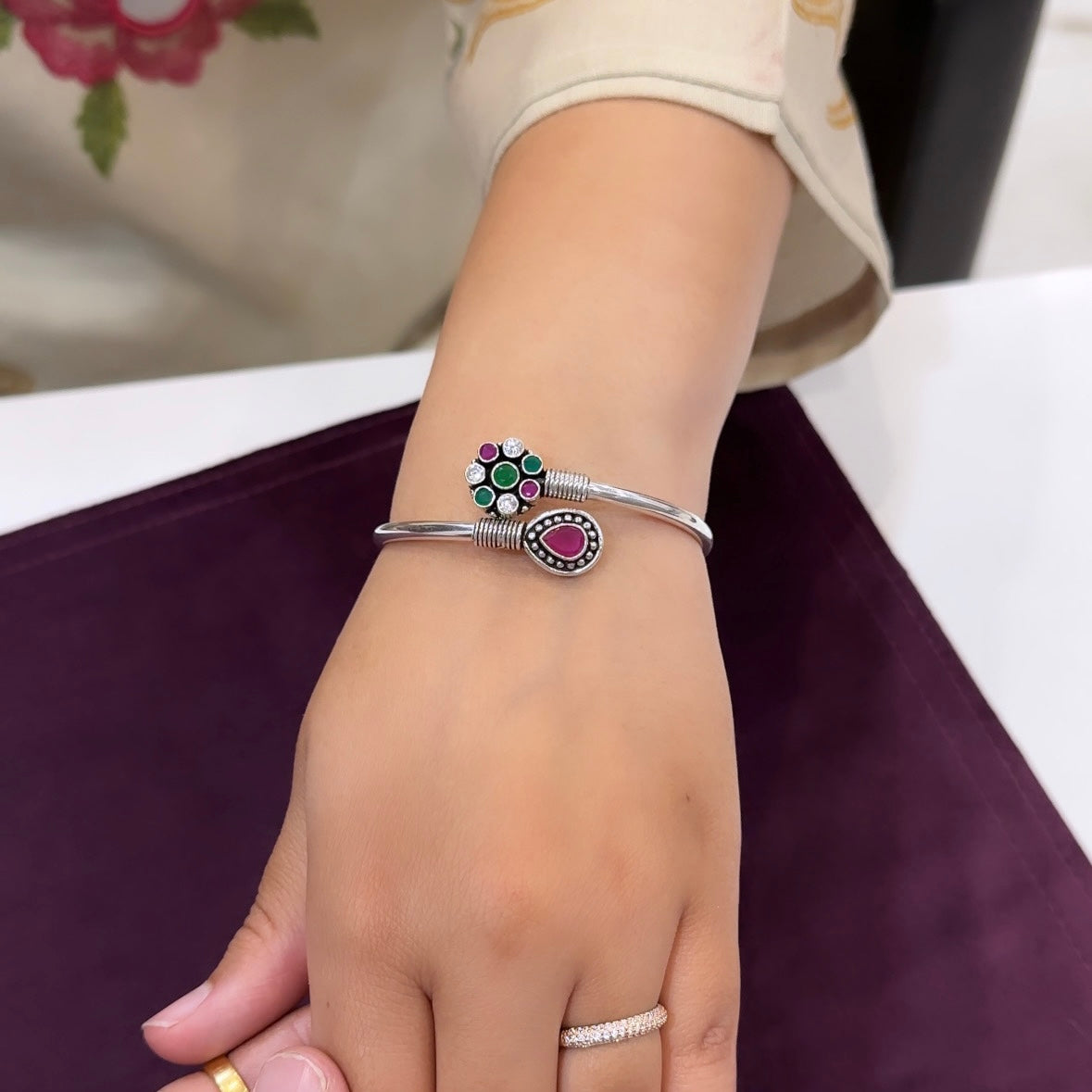 Silver Antique Bangle