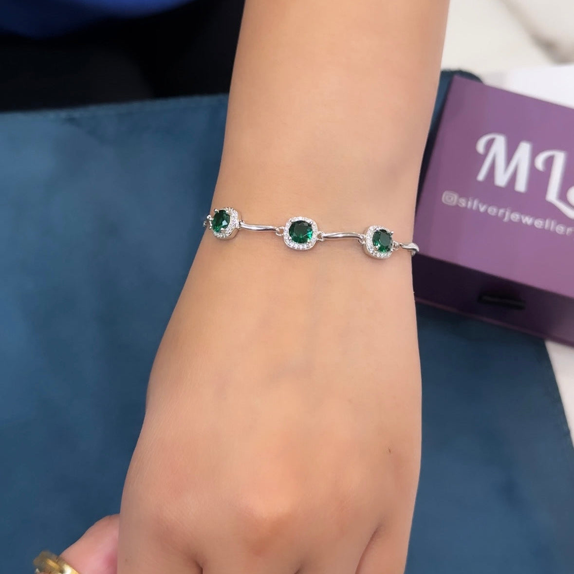 Girlish Solitaire Bracelet