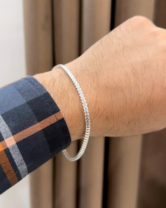V-Bracelet