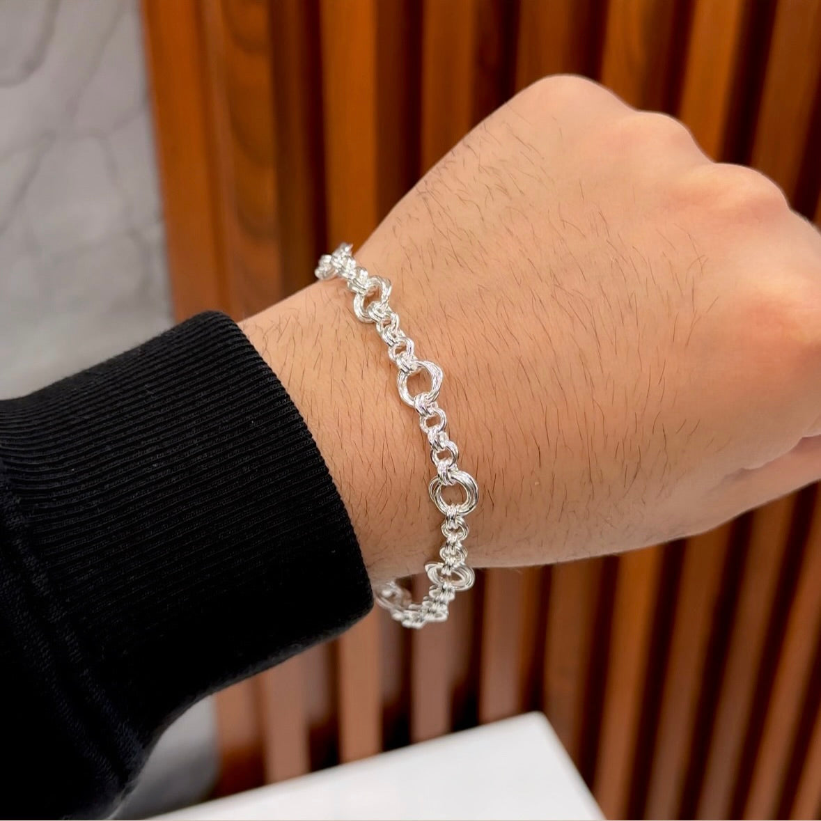 Circle Link Bracelet