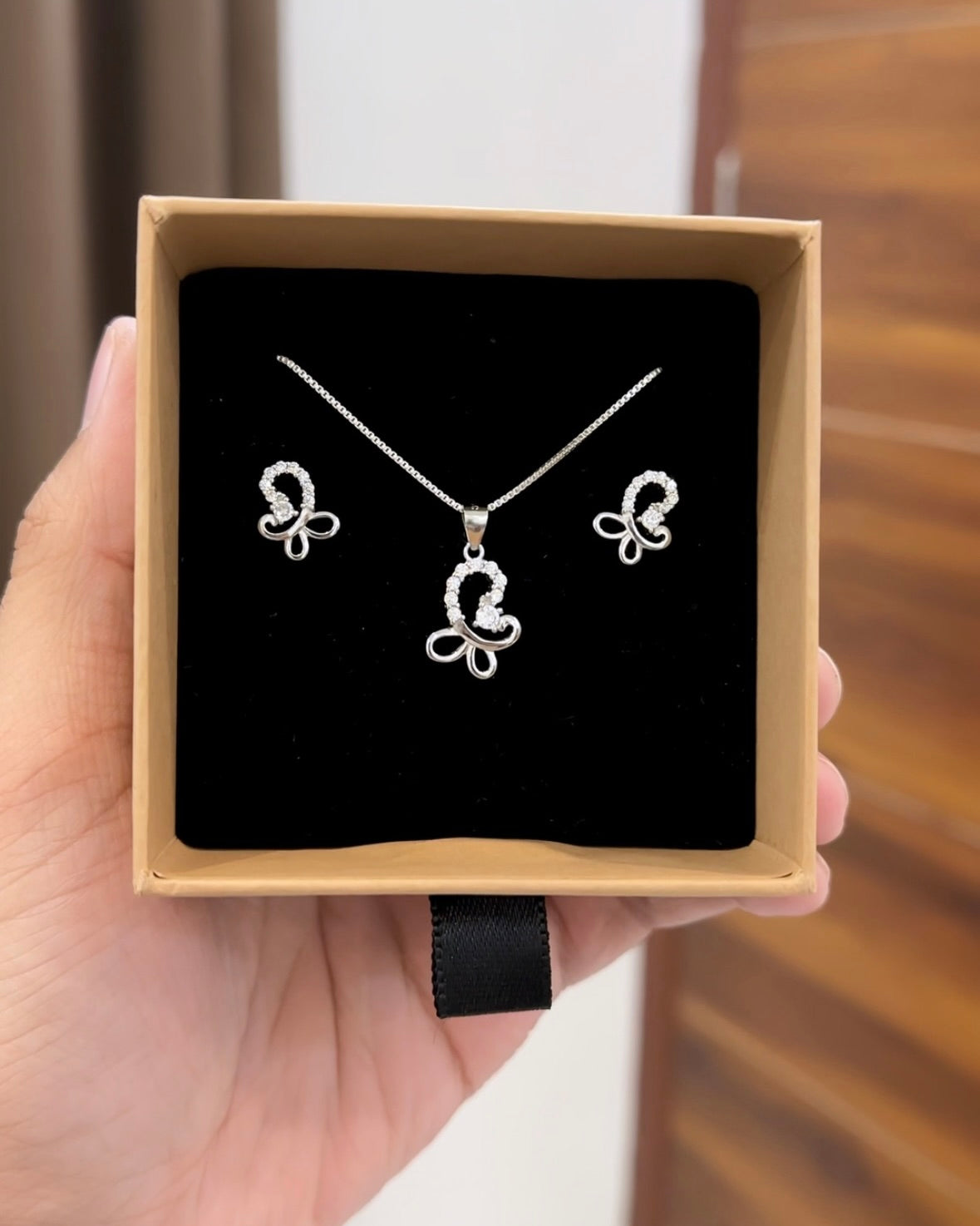 Butterly Pendant Set